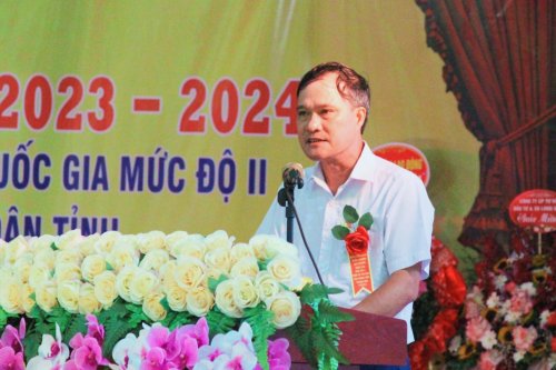 5. Đồng chí Tào Ngọc Quang - Chủ tịch UBND xã khai mạc buổi lễ..jpg